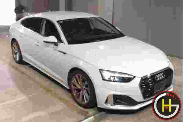 AUDI Sports Back 40TDI Quattro Advanced
